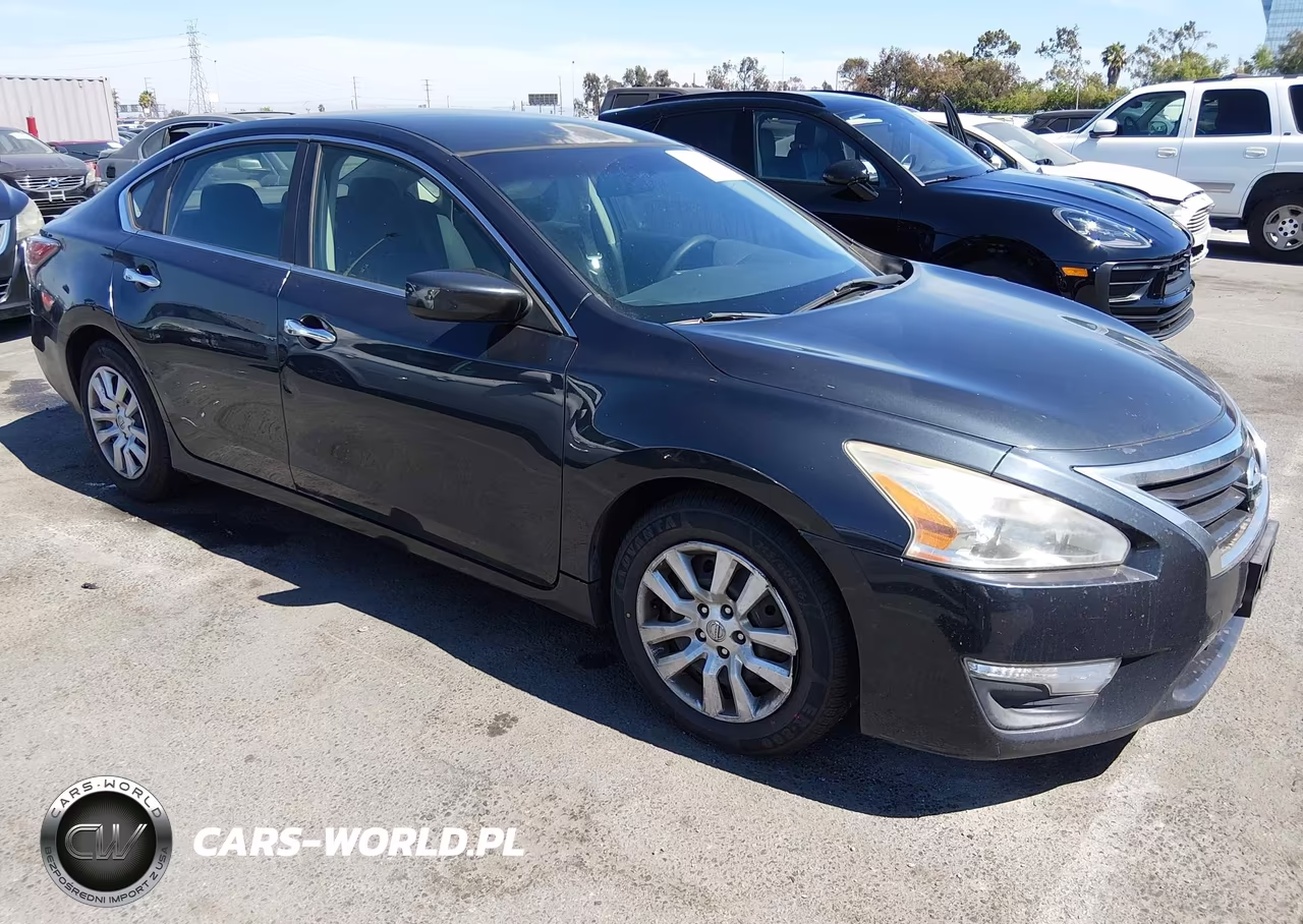 2015 Nissan Altima 2.5 S – zdjęcie 1 z 11