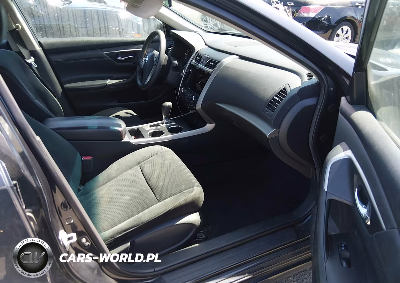 2015 Nissan Altima 2.5 S VIN:1N4AL3AP4FC417465 - 5