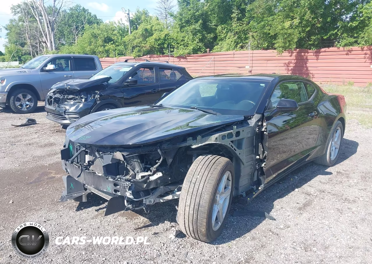 2018 Chevrolet Camaro 1Lt VIN:1G1FB1RX2J0181560 - 2