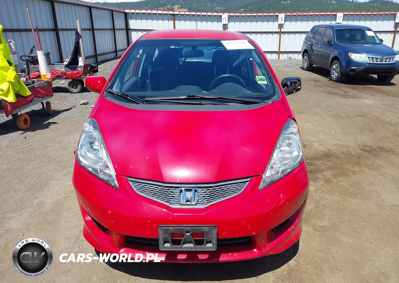2010 Honda Fit Sport VIN:JHMGE8H40AC004750 - 13
