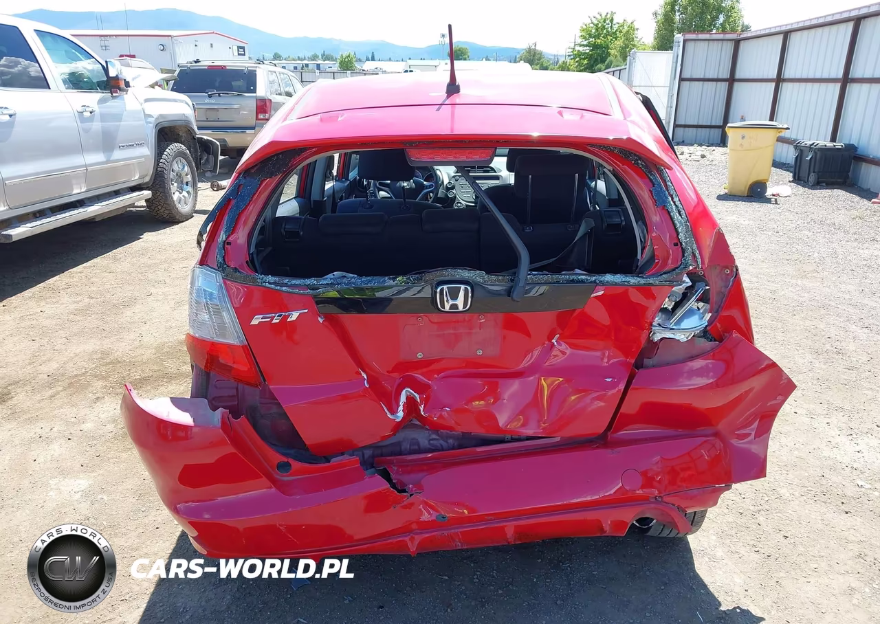 2010 Honda Fit Sport VIN:JHMGE8H40AC004750 - 17