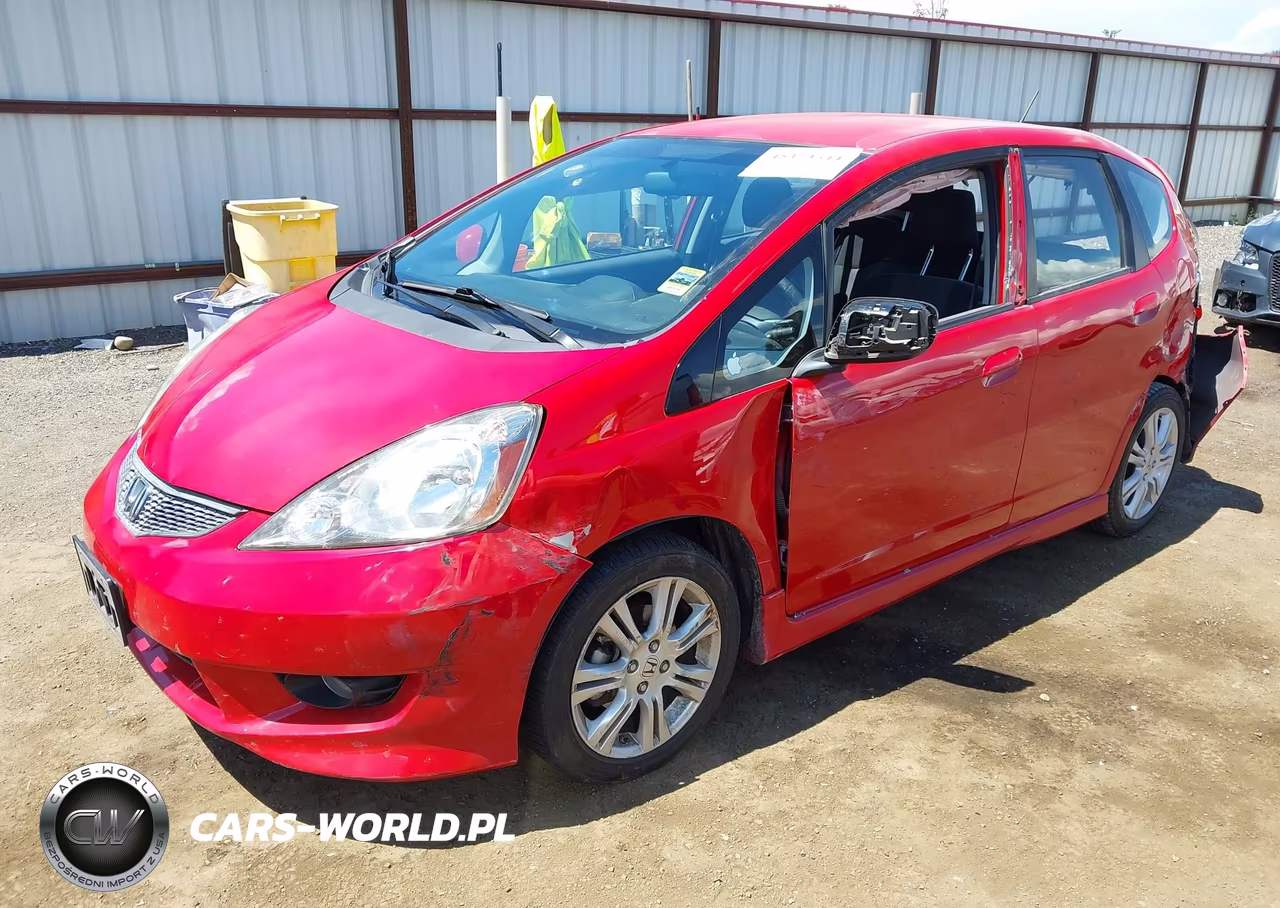 2010 Honda Fit Sport VIN:JHMGE8H40AC004750 - 2