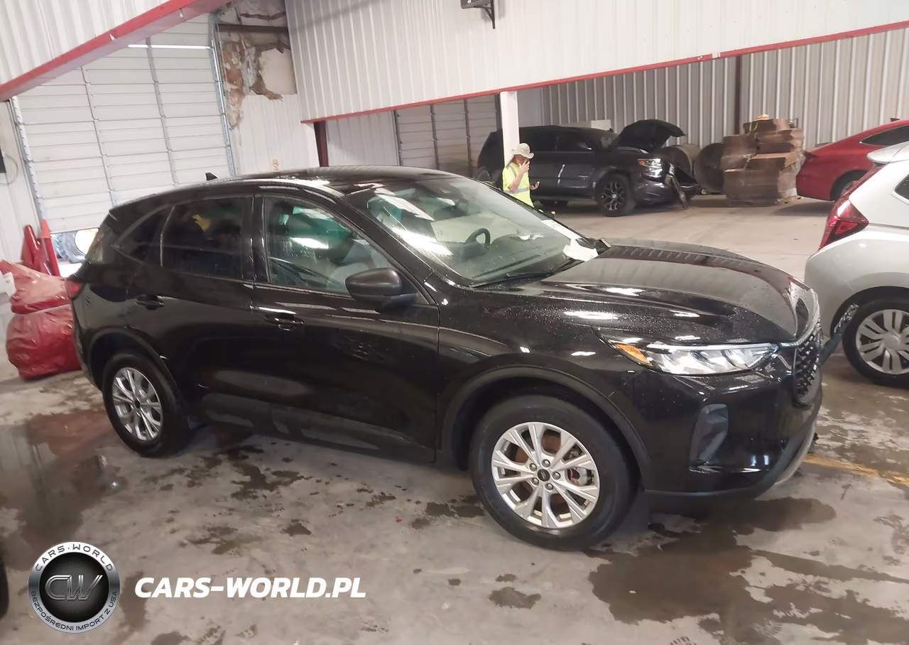 2025 Ford Escape Active VIN:1FMCU9GN8SUA29552 - 13