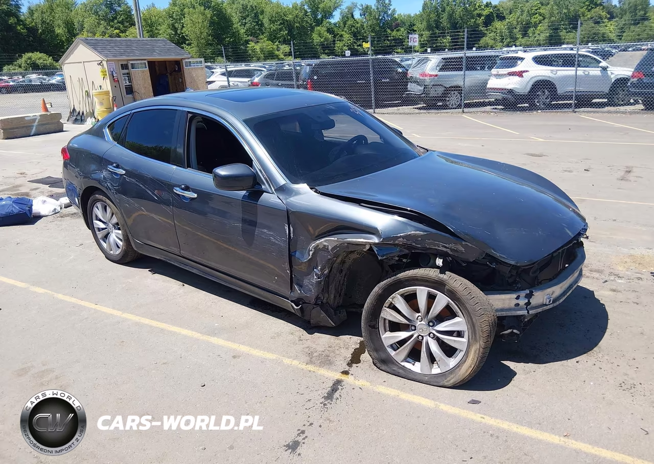 2011 Infiniti M37X