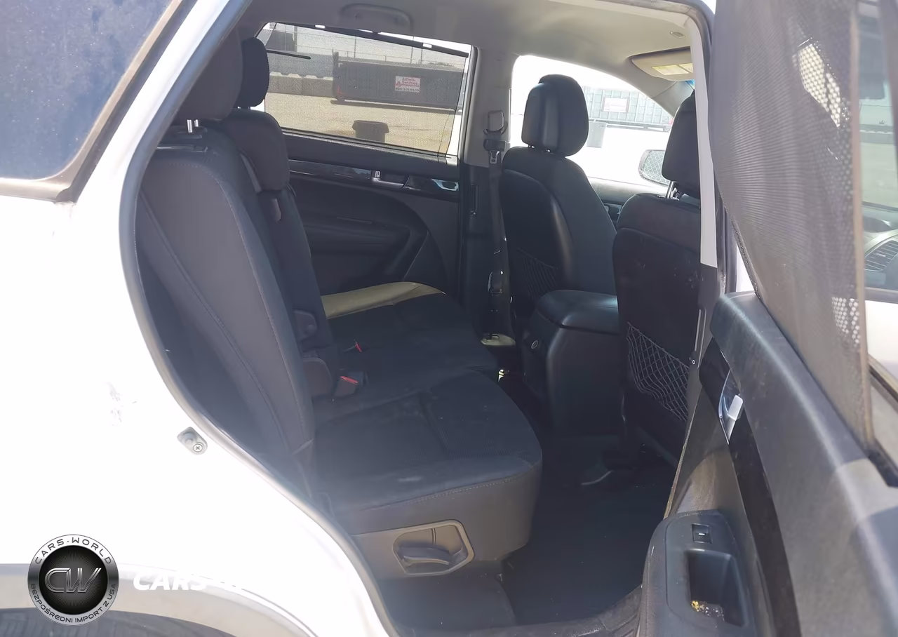 2014 Kia Sorento Lx VIN:5XYKT4A62EG485527 - 8