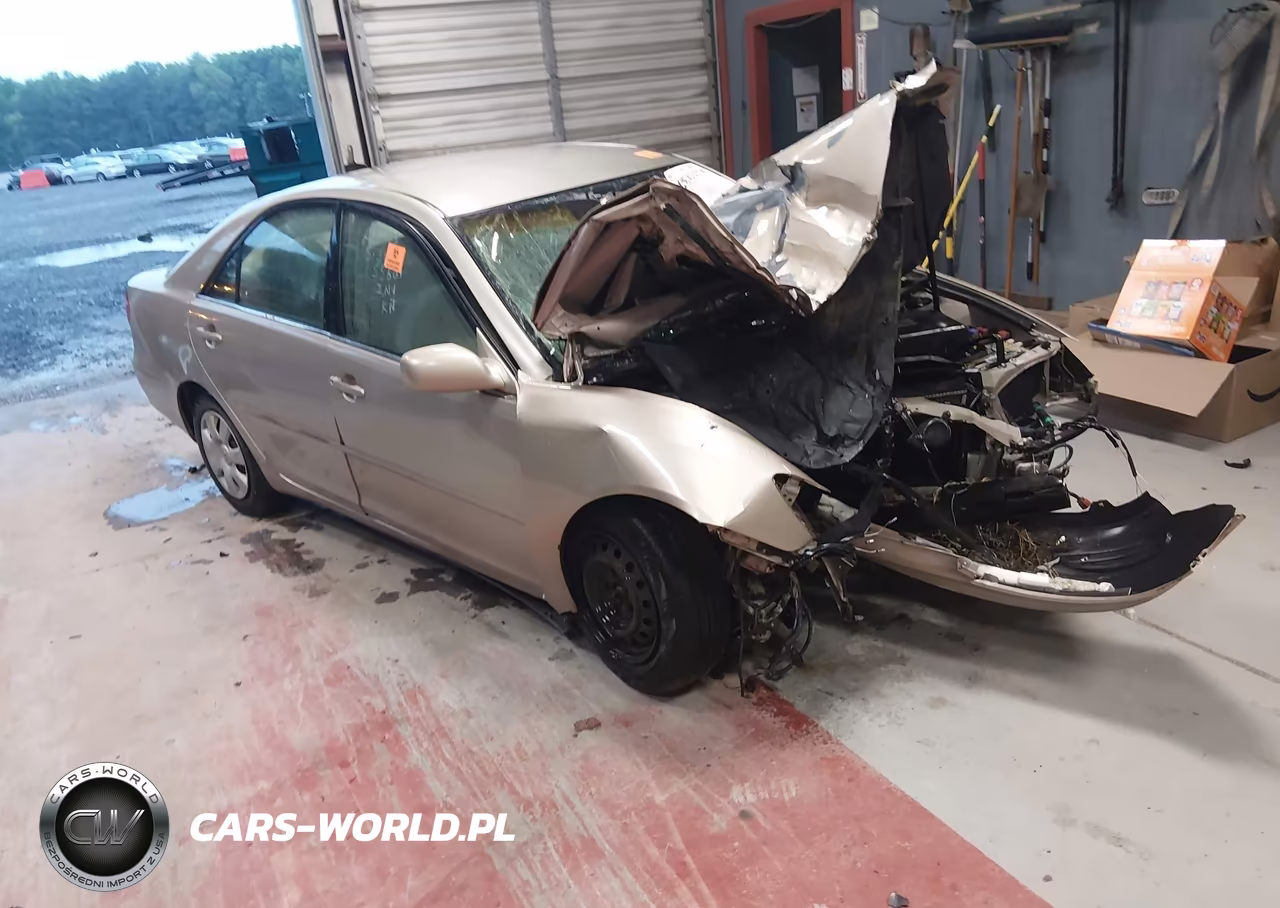 2003 Toyota Camry Le