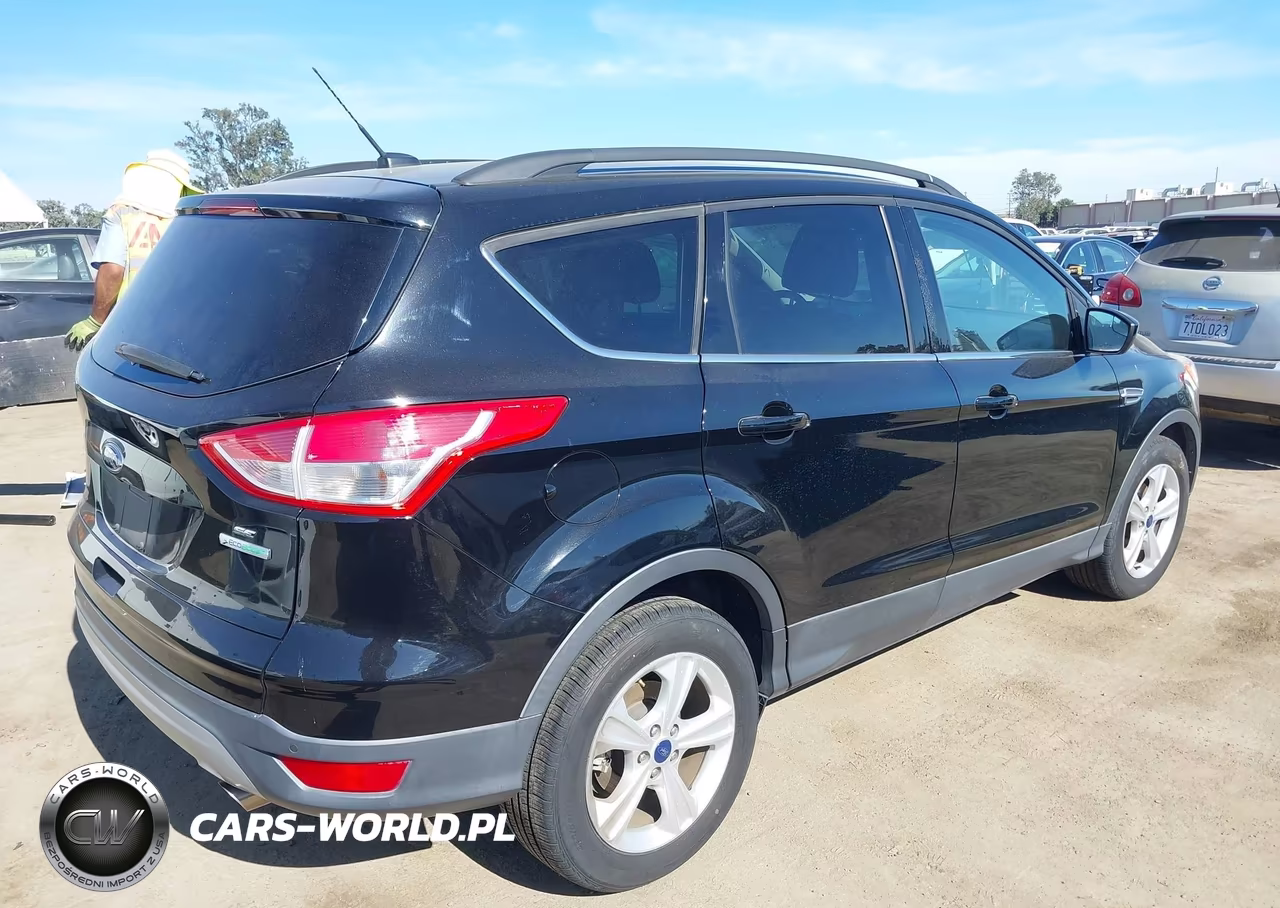 2016 Ford Escape Se VIN:1FMCU0GX4GUA12106 - 4