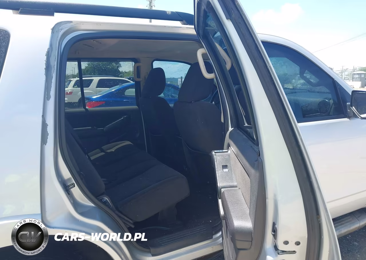 2010 Ford Explorer Xlt VIN:1FMEU7DE6AUA39903 - 8