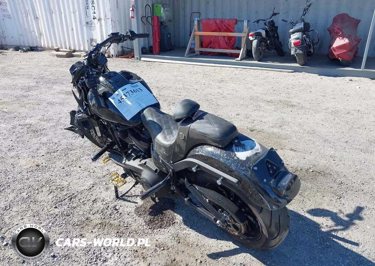2024 Harley-Davidson Fxlrst VIN:1HD1YXZ22RB055270 - 3