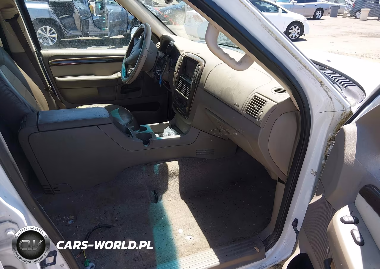 2002 Ford Explorer Eddie Bauer VIN:1FMDU74E52ZB01940 - 5