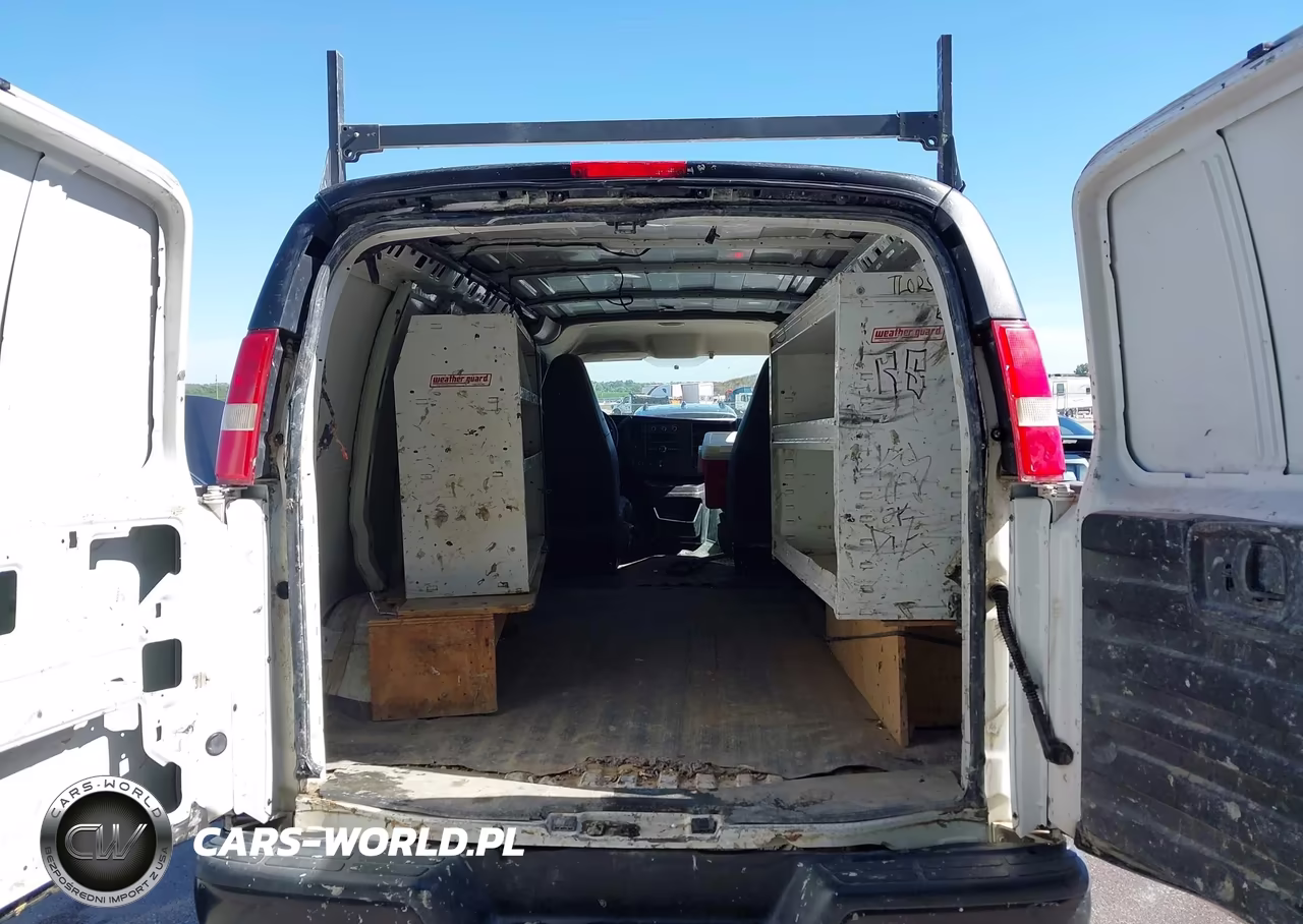 2016 Chevrolet Express 2500 Work Van VIN:1GCWGAFF9G1156808 - 17