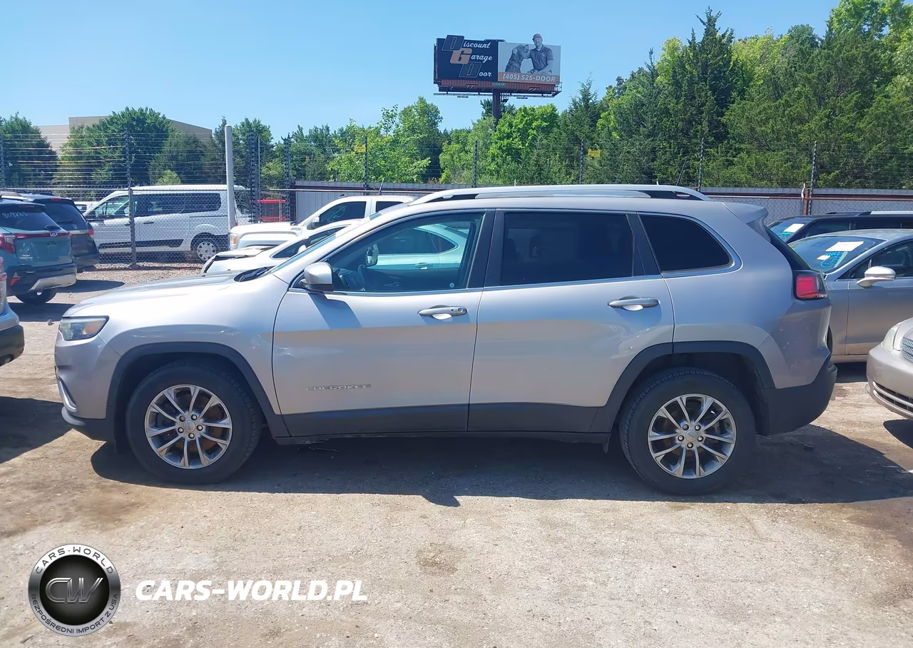 2019 Jeep Cherokee Latitude Plus Fwd VIN:1C4PJLLB0KD226285 - 14