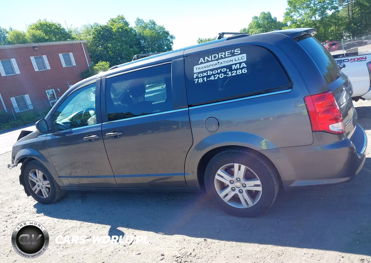 2018 Dodge Grand Caravan Sxt VIN:2C4RDGCG7JR253577 - 14