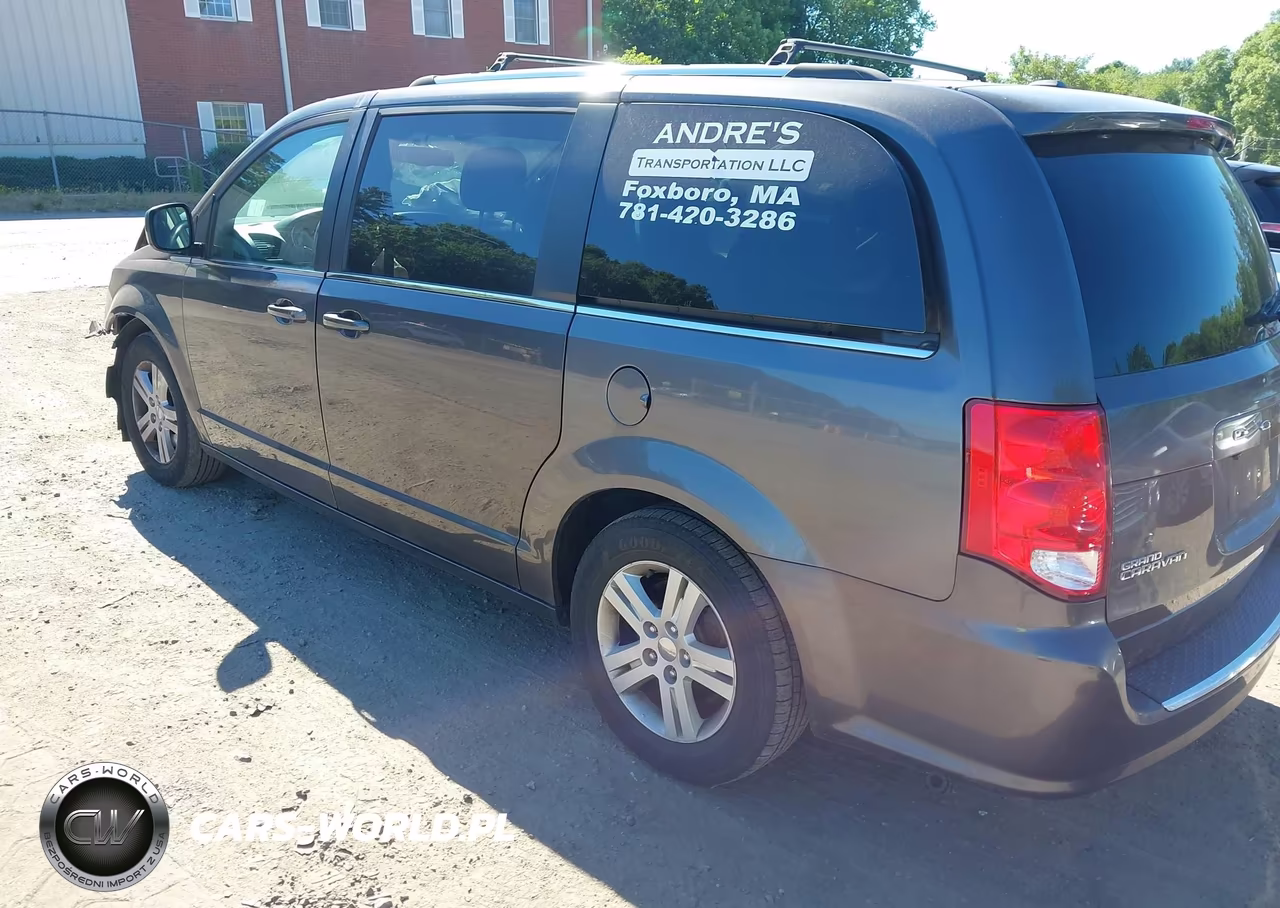 2018 Dodge Grand Caravan Sxt VIN:2C4RDGCG7JR253577 - 3