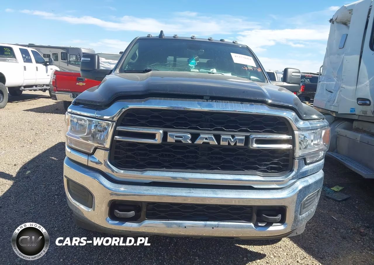 2024 Ram 2500 Tradesman 4X4 8' Box VIN:3C6UR5HL7RG296539 - 14