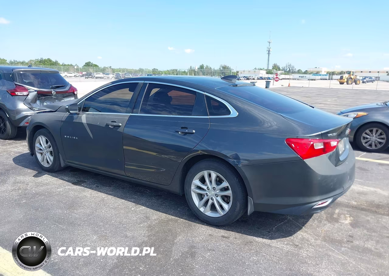 2018 Chevrolet Malibu Lt VIN:1G1ZD5ST4JF237954 - 3