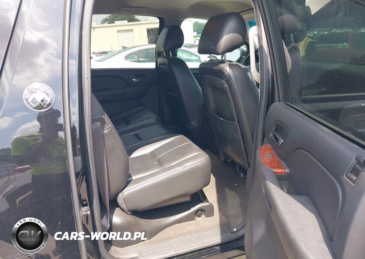 2013 Chevrolet Avalanche Lt VIN:3GNMCFE07DG356751 - 8