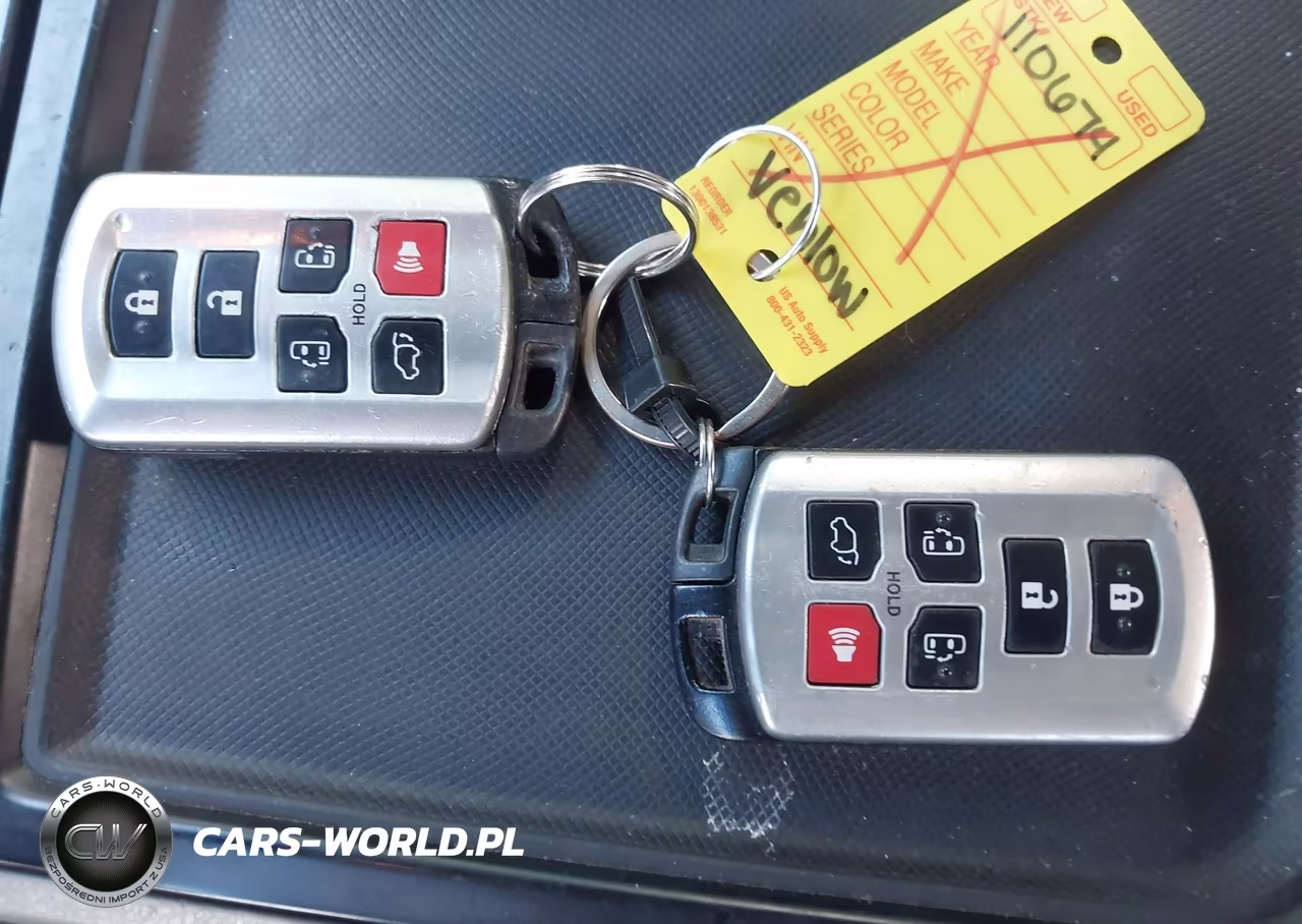 2015 Toyota Sienna Xle 7 Passenger VIN:5TDDK3DC8FS108258 - 11