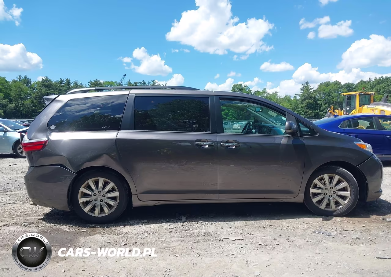 2015 Toyota Sienna Xle 7 Passenger VIN:5TDDK3DC8FS108258 - 13