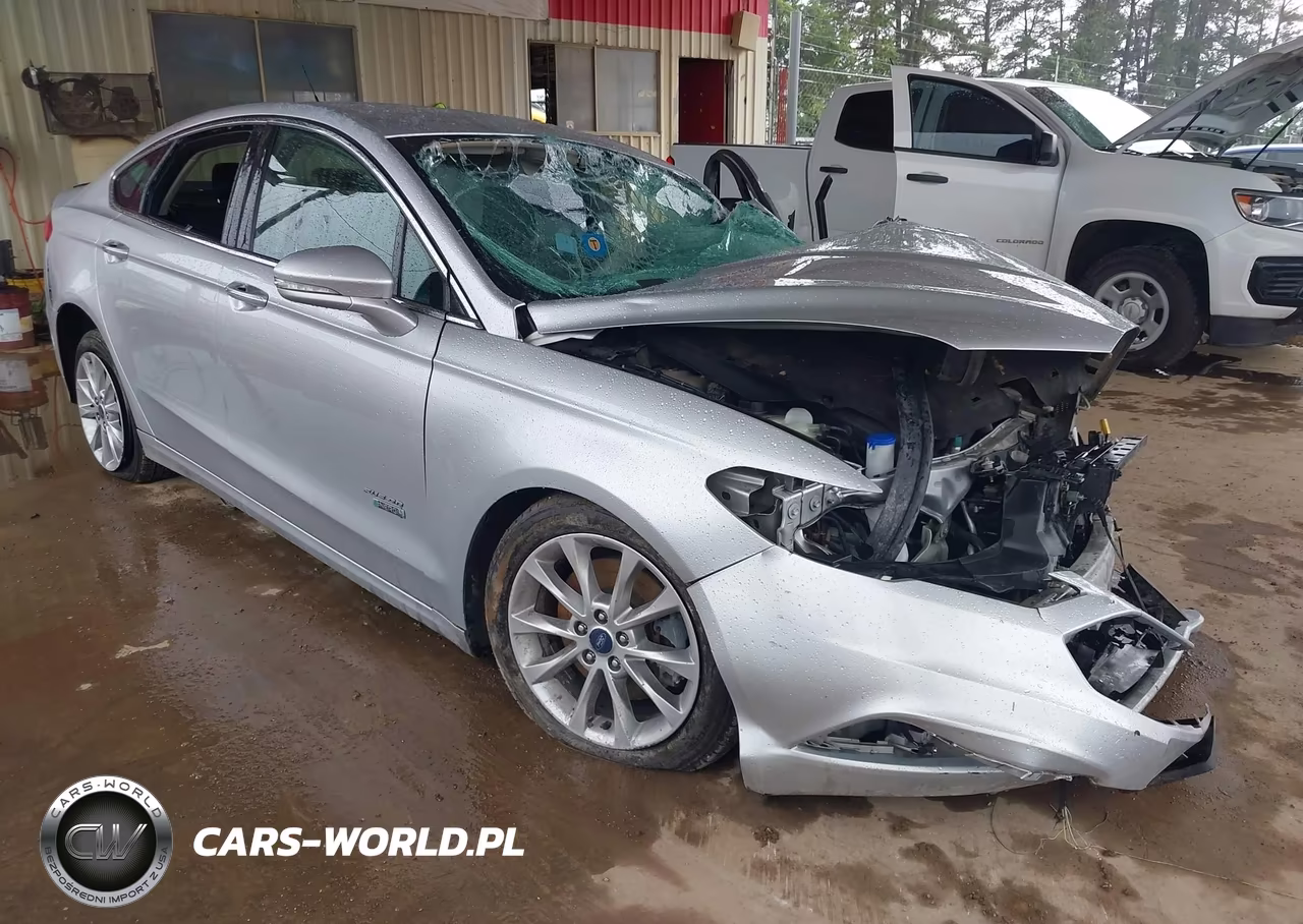 2017 Ford Fusion Energi Se Luxury – zdjęcie 1 z 18