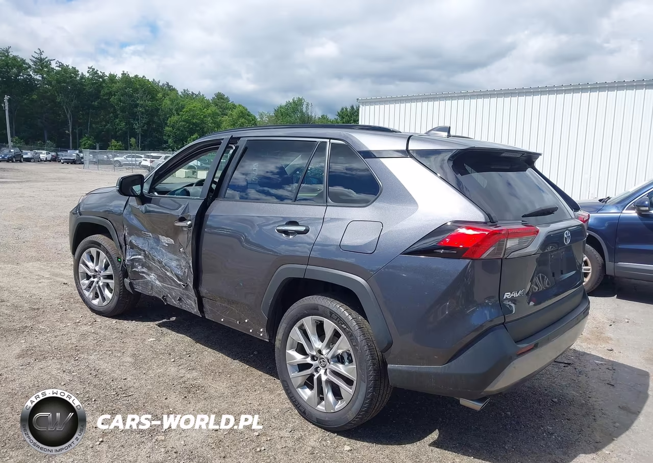 2025 Toyota Rav4 Limited VIN:2T3N1RFV2SC506827 - 3