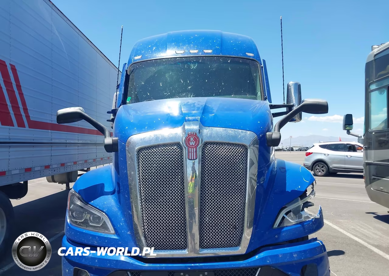 2023 Kenworth T680 VIN:1XKYDP9X7PJ235780 - 12