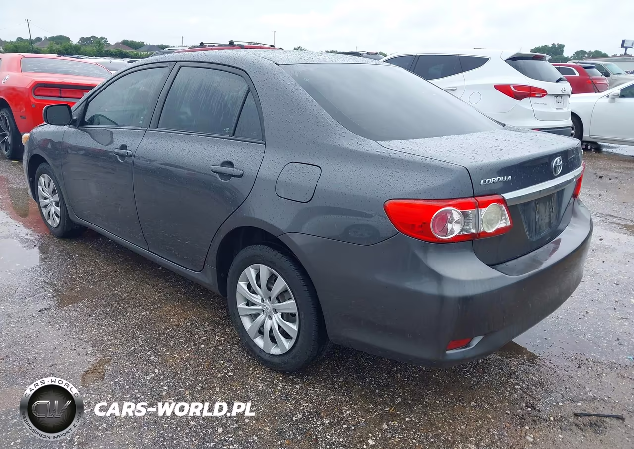 2012 Toyota Corolla Le VIN:5YFBU4EE4CP043906 - 3