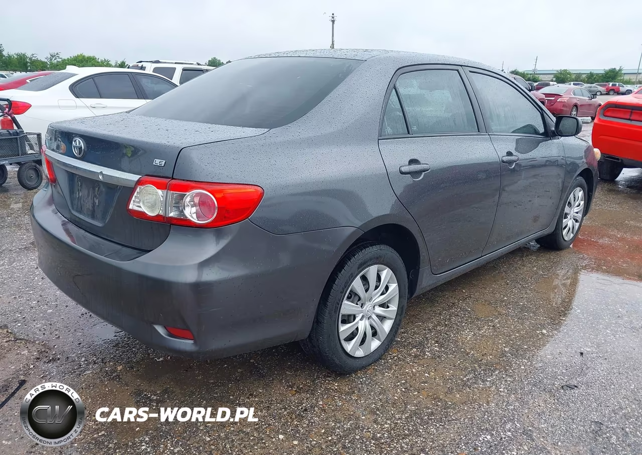 2012 Toyota Corolla Le VIN:5YFBU4EE4CP043906 - 4