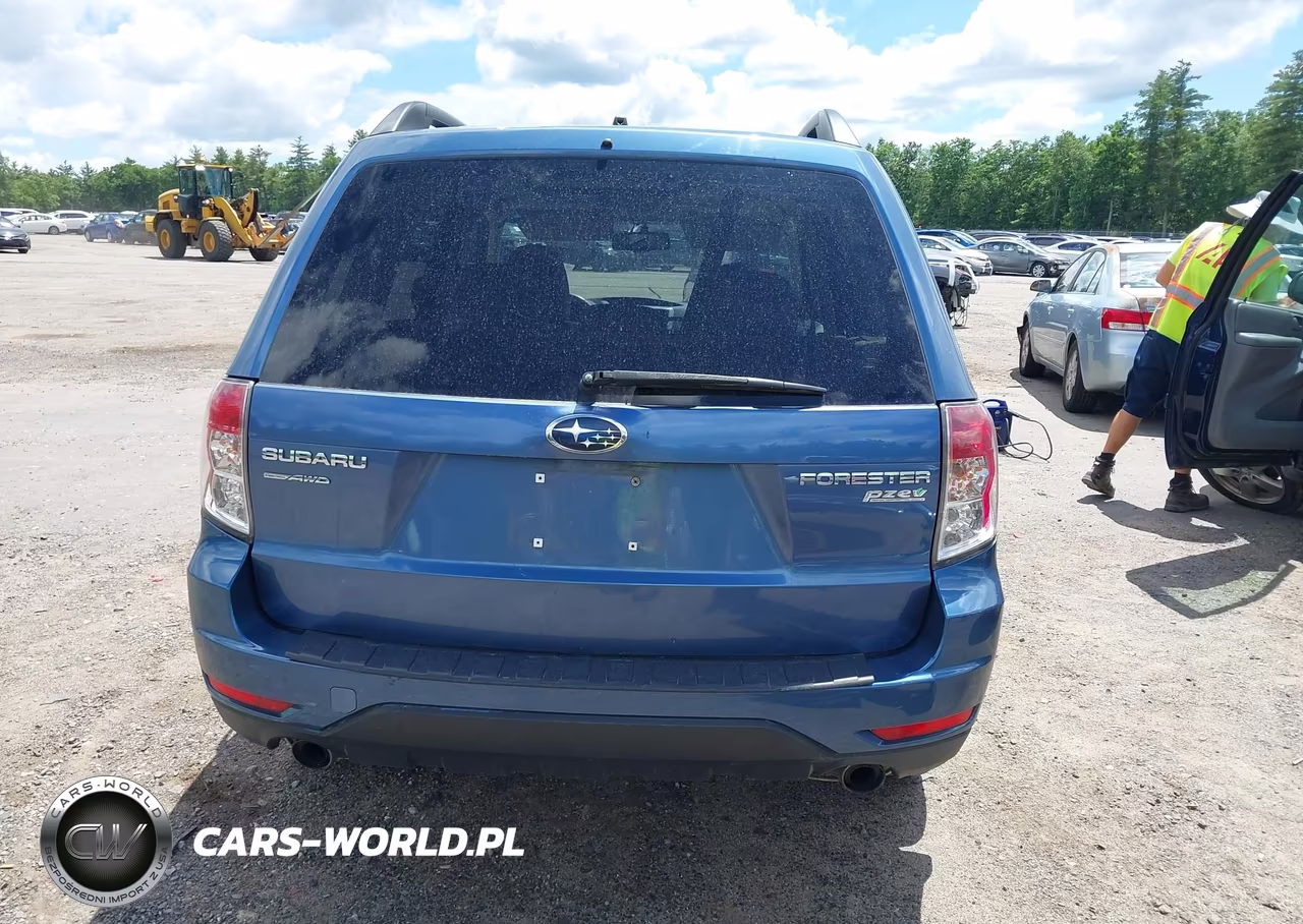 2010 Subaru Forester 2.5X Premium VIN:JF2SH6CC5AH903193 - 17
