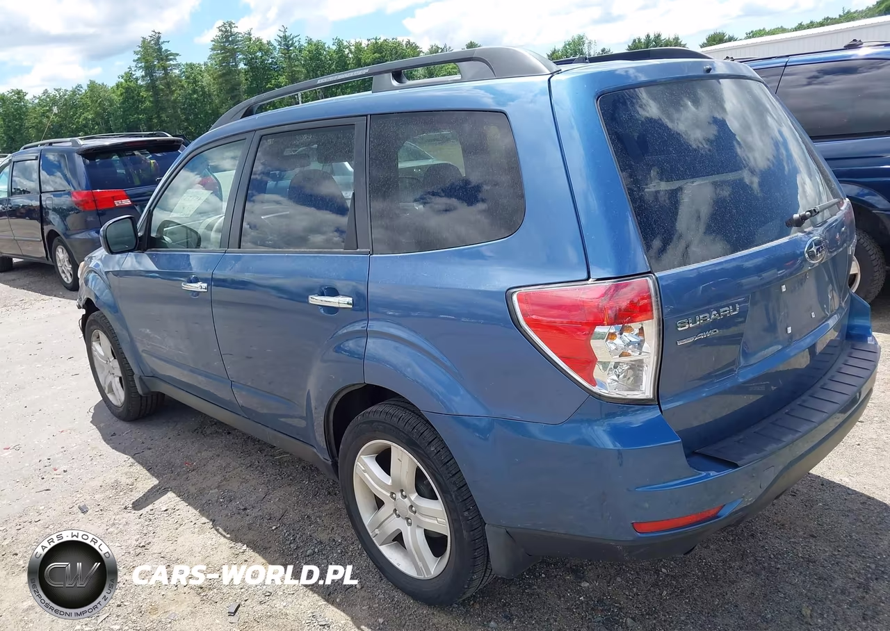 2010 Subaru Forester 2.5X Premium VIN:JF2SH6CC5AH903193 - 3