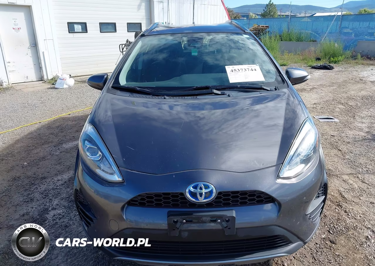 2018 Toyota Prius C Two VIN:JTDKDTB30J1605251 - 12