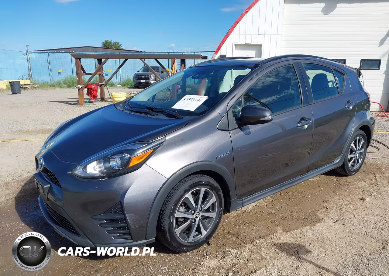 2018 Toyota Prius C Two VIN:JTDKDTB30J1605251 - 2