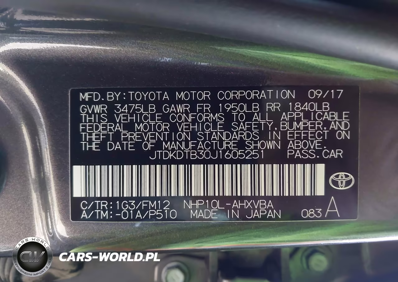 2018 Toyota Prius C Two VIN:JTDKDTB30J1605251 - 9