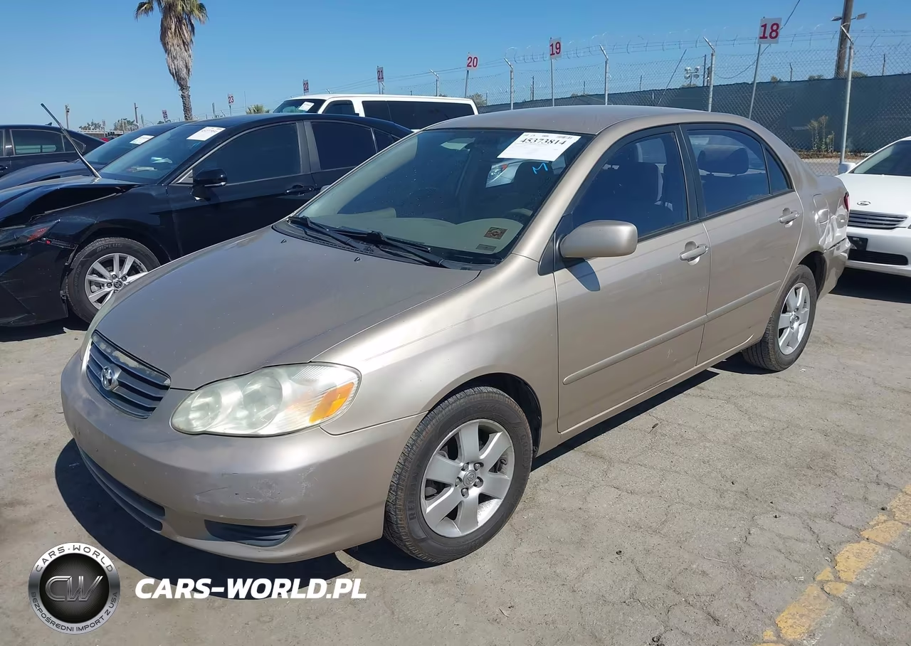 2004 Toyota Corolla Le VIN:1NXBR32E74Z322119 - 2