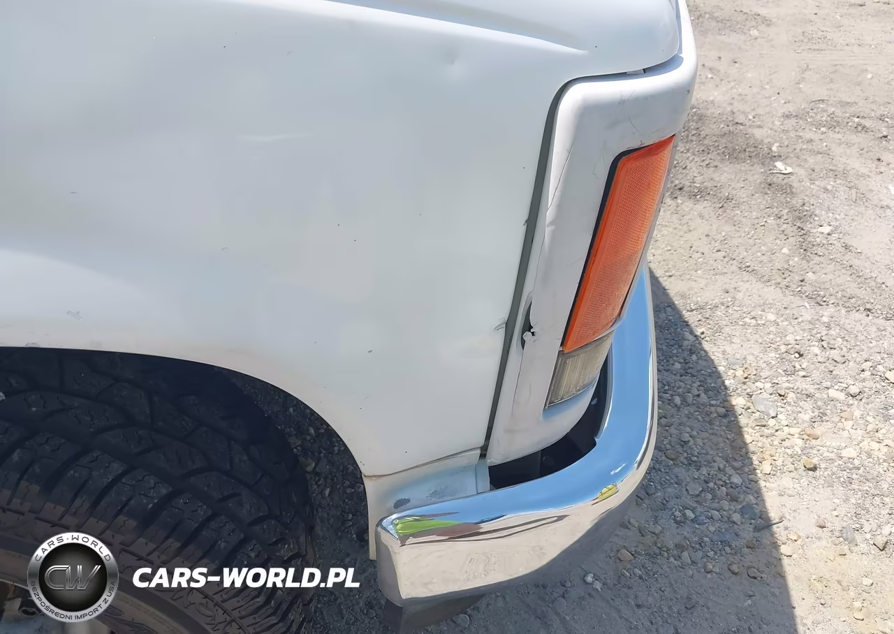 1996 GMC Sierra C1500 VIN:1GTEC14W2TZ518354 - 13