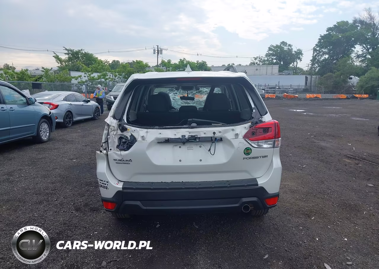 2021 Subaru Forester Limited VIN:JF2SKAUC0MH575835 - 16