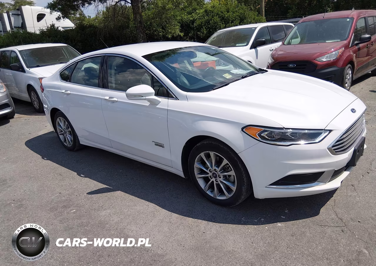 2018 Ford Fusion Energi Se Luxury – zdjęcie 1 z 16