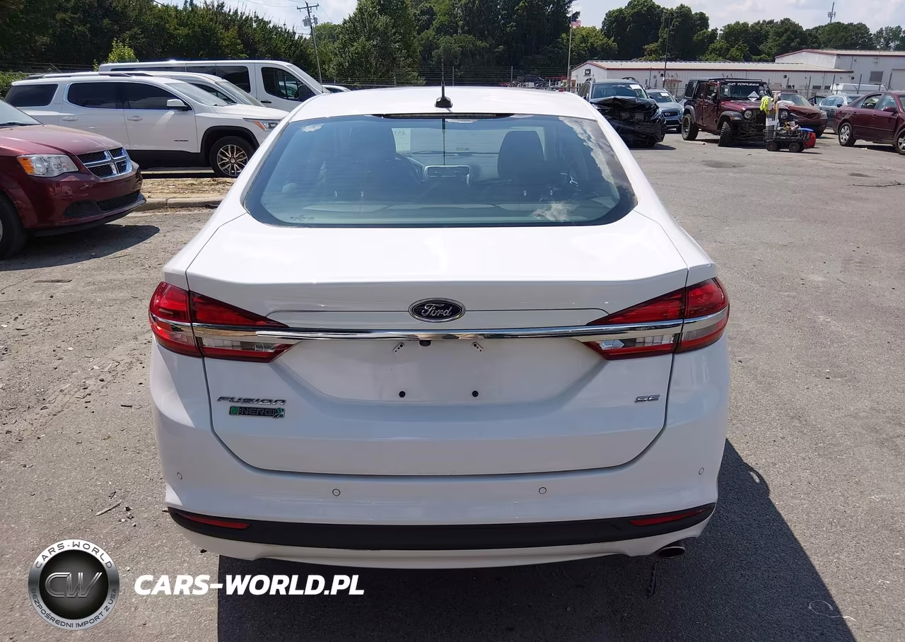 2018 Ford Fusion Energi Se Luxury VIN:3FA6P0PU4JR121944 - 16