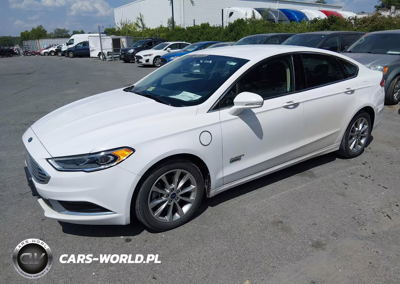 2018 Ford Fusion Energi Se Luxury VIN:3FA6P0PU4JR121944 - 2