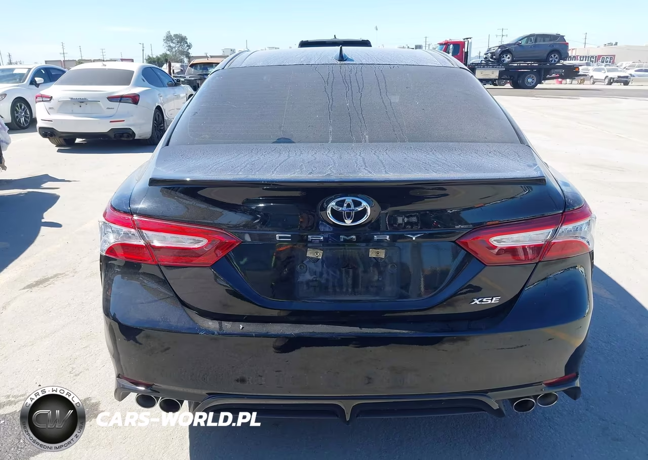 2020 Toyota Camry Xse VIN:4T1K61AK4LU924785 - 17