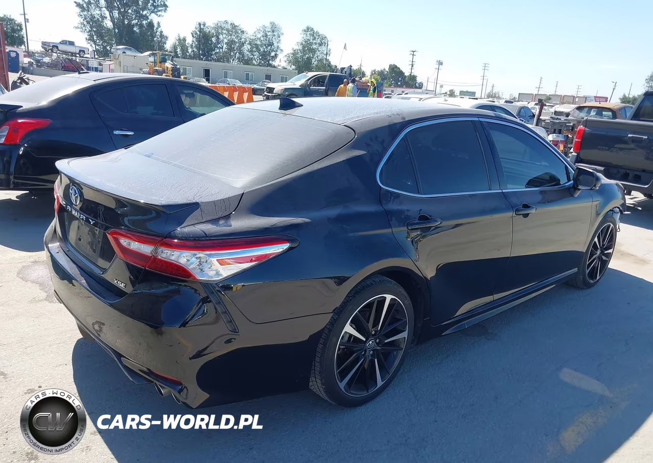 2020 Toyota Camry Xse VIN:4T1K61AK4LU924785 - 4