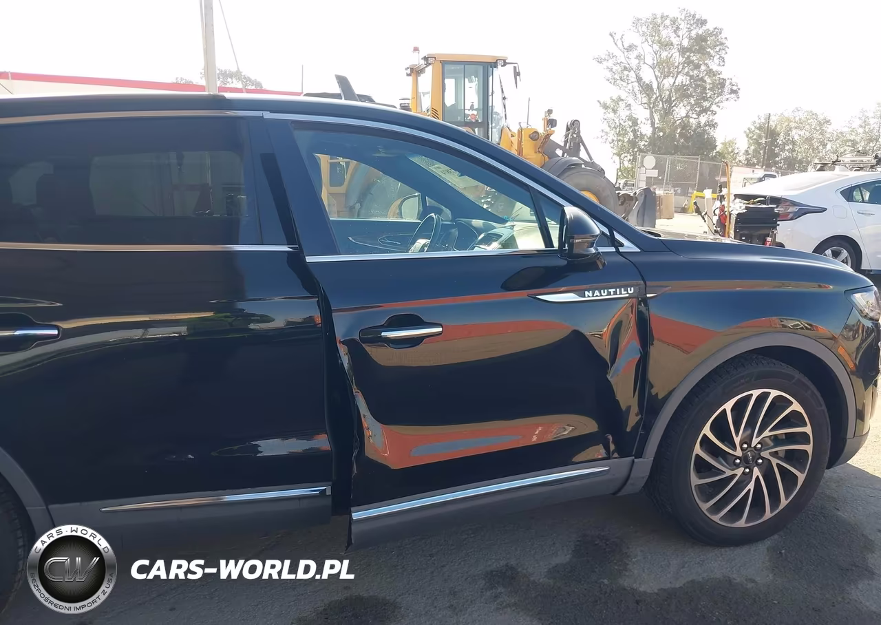 2019 Lincoln Nautilus Reserve VIN:2LMPJ6L93KBL26241 - 6