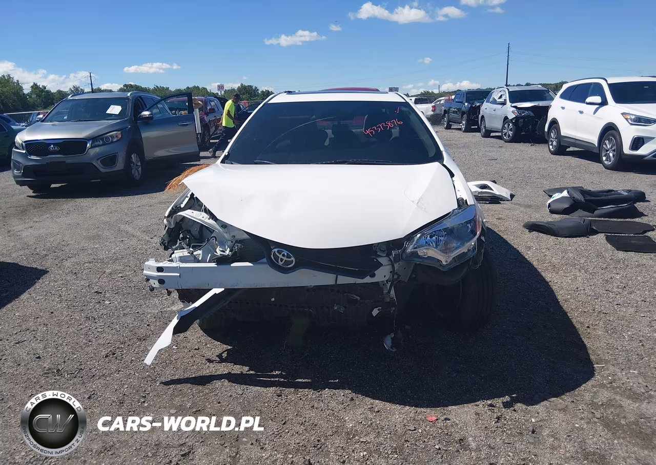 2015 Toyota Corolla Le Plus VIN:5YFBURHE7FP359748 - 11