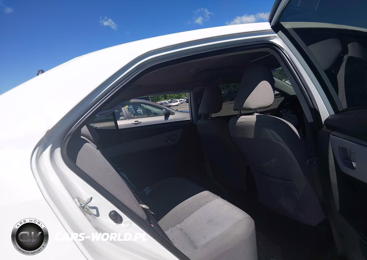 2015 Toyota Corolla Le Plus VIN:5YFBURHE7FP359748 - 8