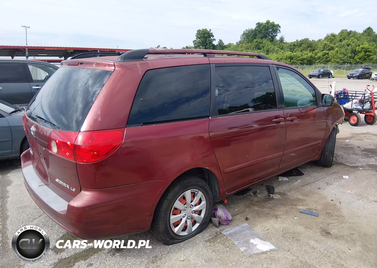 2007 Toyota Sienna Le VIN:5TDZK23C97S072079 - 4