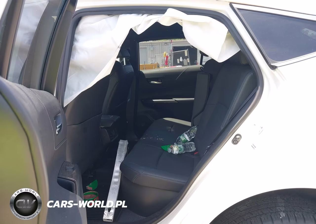2021 Toyota Venza Xle VIN:JTEAAAAH2MJ077167 - 16
