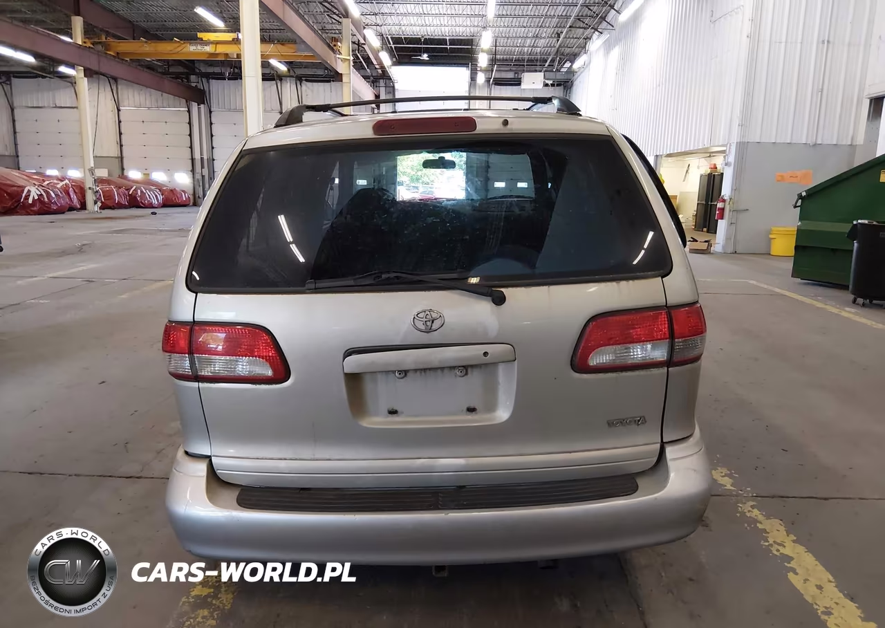 2002 Toyota Sienna Le VIN:4T3ZF13C22U475522 - 17