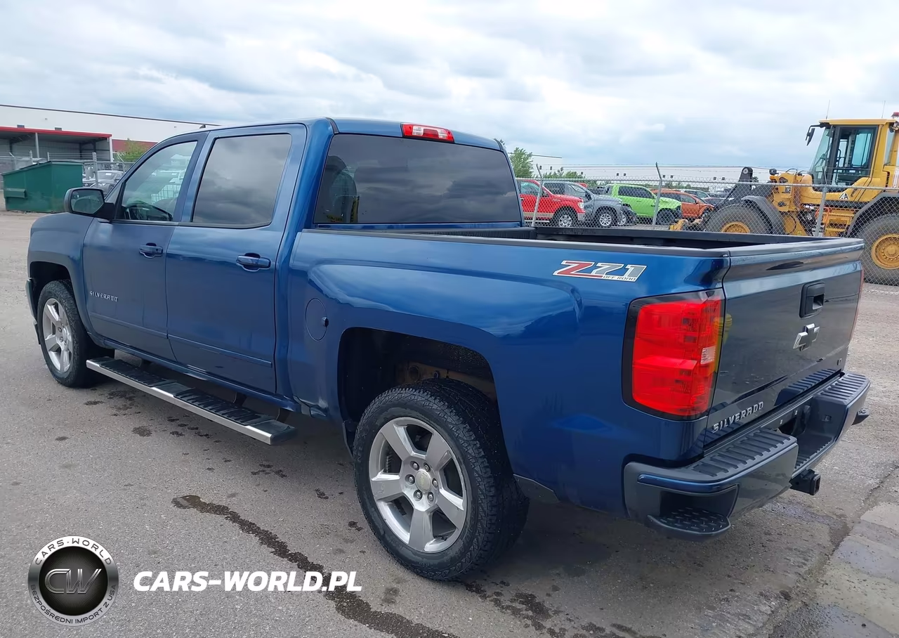 2017 Chevrolet Silverado 1500 Lt VIN:3GCUKREC2HG415282 - 3