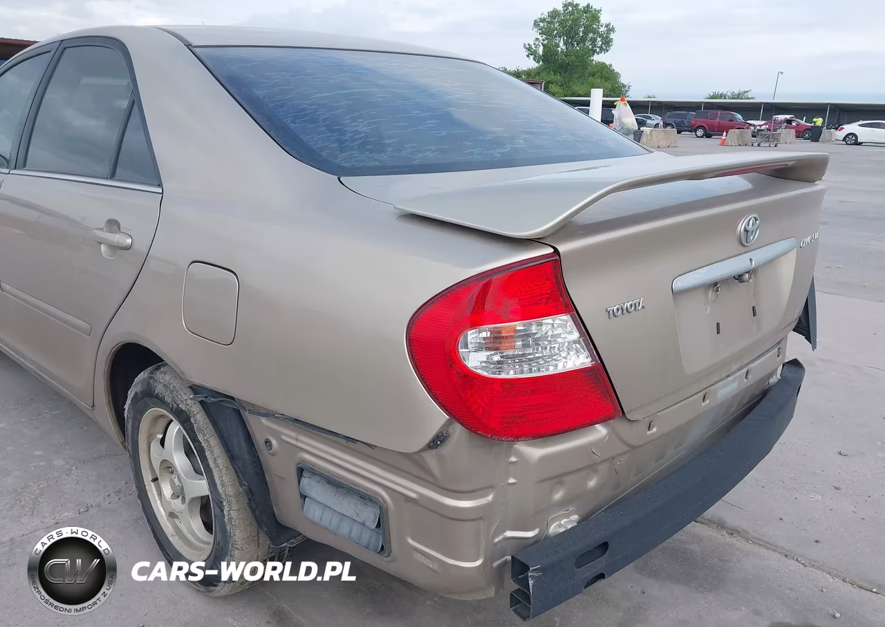 2003 Toyota Camry Le VIN:4T1BE32K03U657559 - 18
