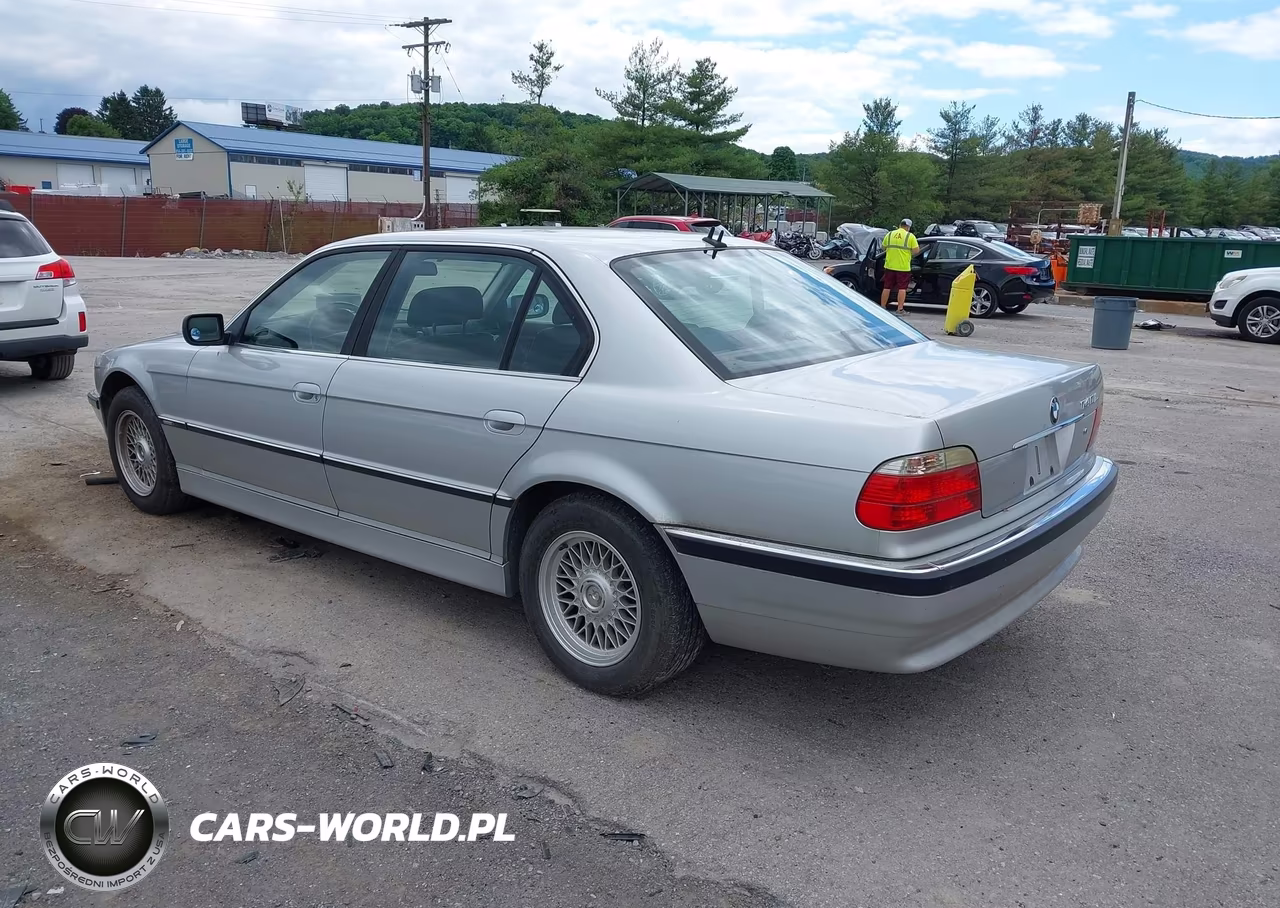 2001 BMW 740Il VIN:WBAGH834X1DP24368 - 3